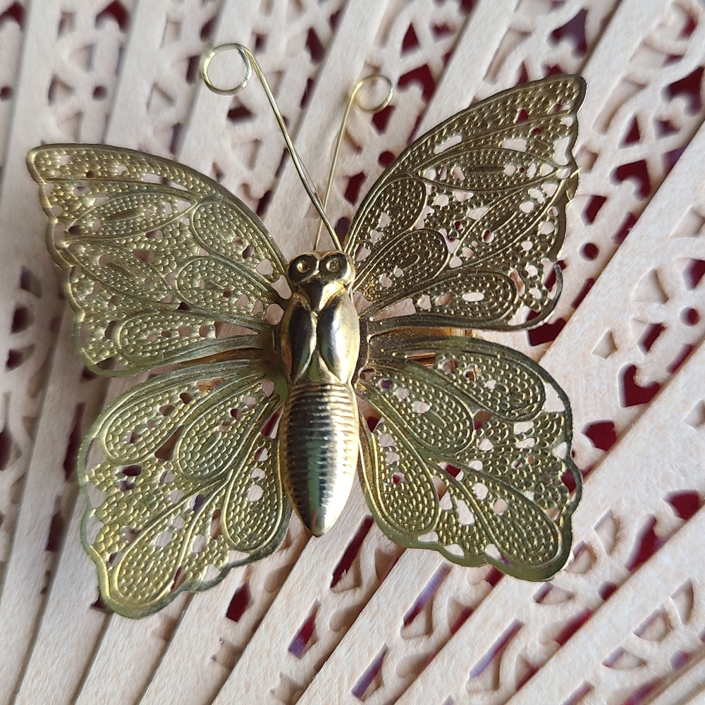 Vintage Gold Butterfly Brooch